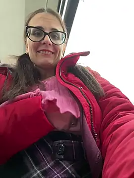 NataKitten live sex cam