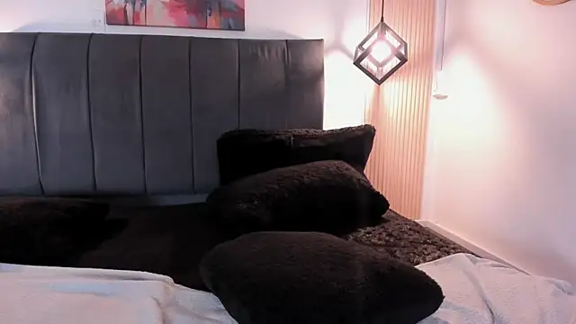 Moon_shaddow's cam snapshot