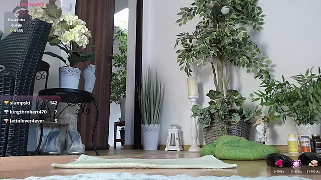 Squirtmania's cam snapshot