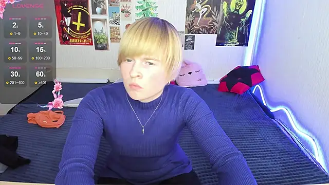 Cattie_w_'s cam snapshot