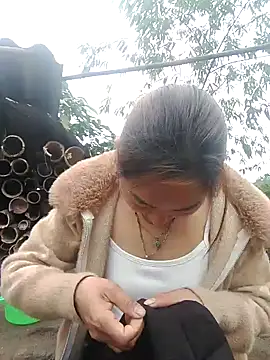 out-lustt's cam snapshot