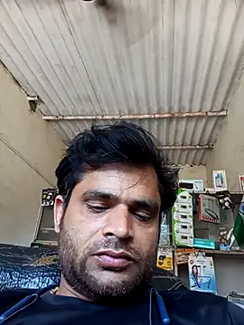 Priynkarani live sex cam