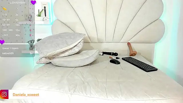 Danielaangelina live sex cam