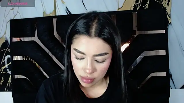 tael_novacs's cam snapshot