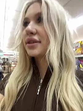 Kiss_Aurora_ live sex cam