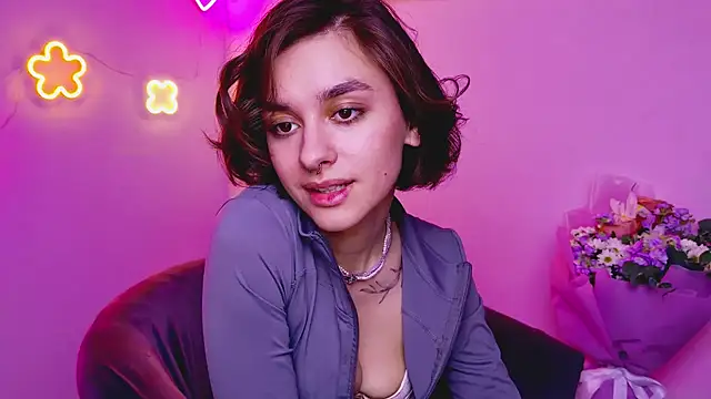 CutiepieCeline live sex cam