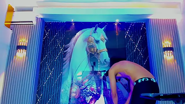 The_Gods_In_Diamonds's cam snapshot