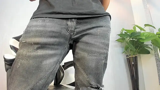 Isaac_Collins_ live sex cam