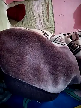 Desipari_777 live sex cam