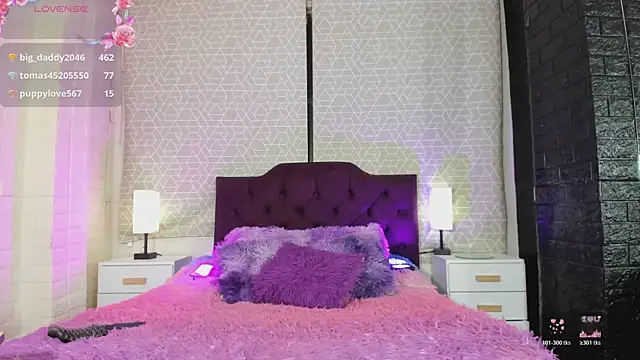 Zamara_Kleii live sex cam