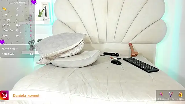 Danielaangelina live sex cam