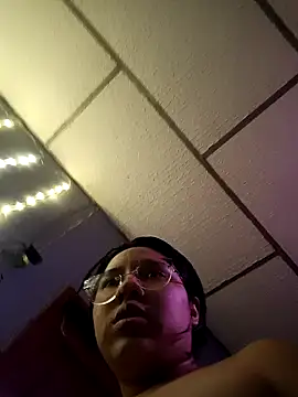 DanelyLopez live sex cam