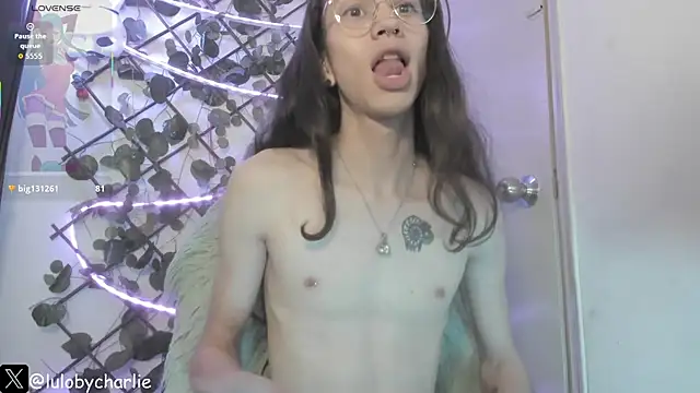 vodkadelulo live sex cam