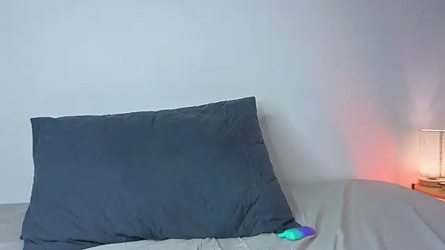 maxxcooper1 live sex cam