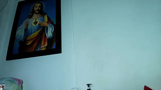 luisahot_9727's cam snapshot