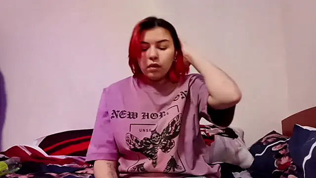 Evakpoplover's cam snapshot