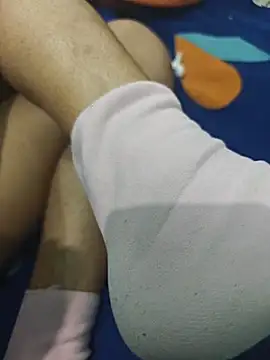 Hott_Couple_'s cam snapshot