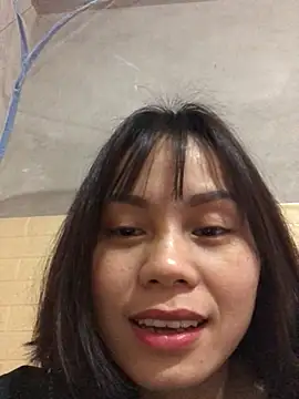 Sarahkiu live sex cam