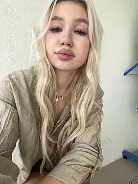 Kiss_Aurora_ live sex cam