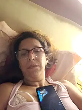 cari75's cam snapshot