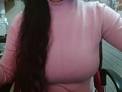 LovingPihu's cam snapshot