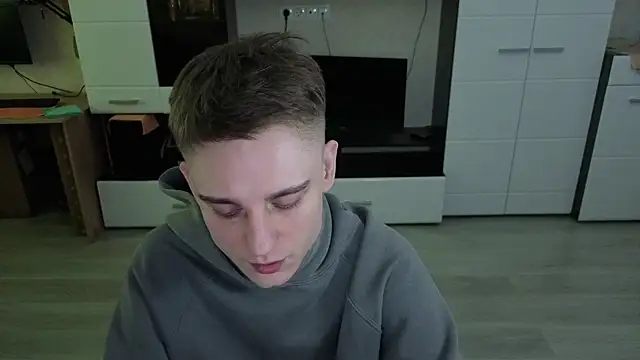 angryzan's cam snapshot