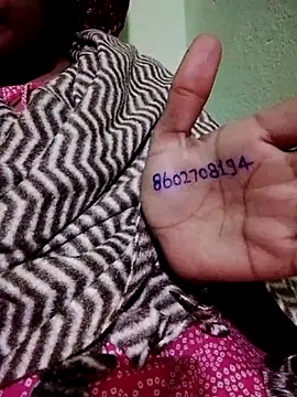 Radhika97A's cam snapshot