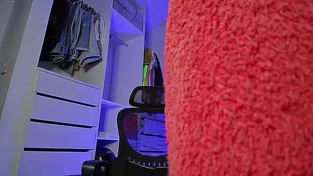 Donathoo1 live sex cam