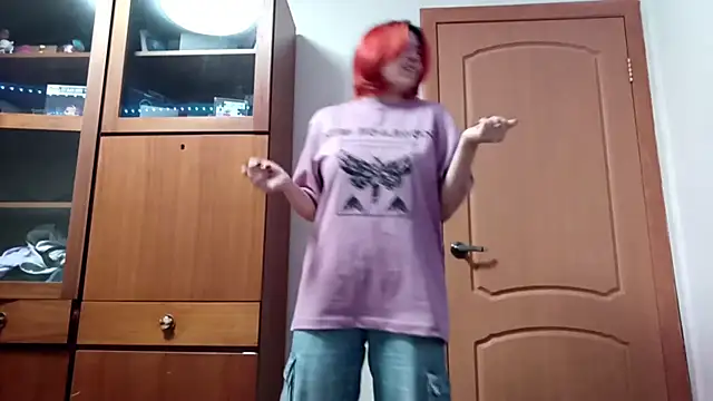 Evakpoplover's cam snapshot