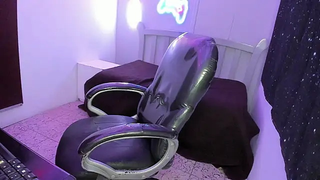 SallyKitty_'s cam snapshot