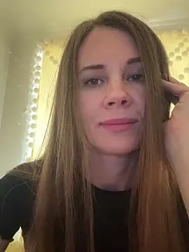 LucieMack's cam snapshot