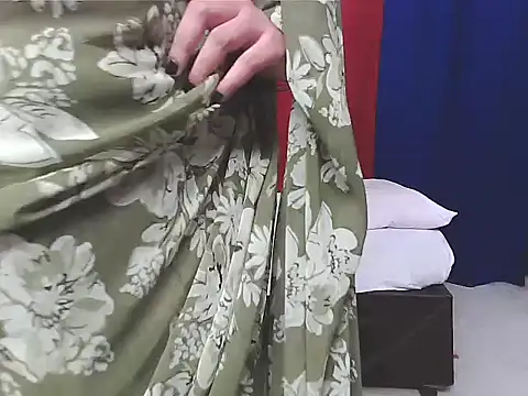 sunitha-3's cam snapshot