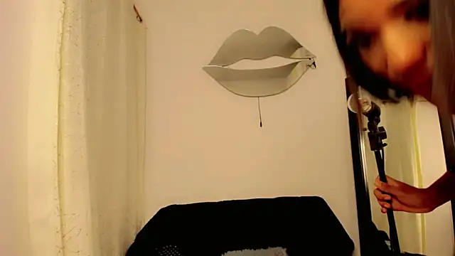 Imvalentina_21 live sex cam