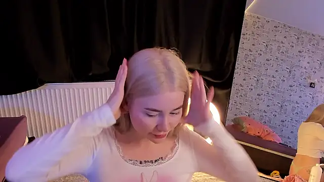 Lillie_Berry's cam snapshot