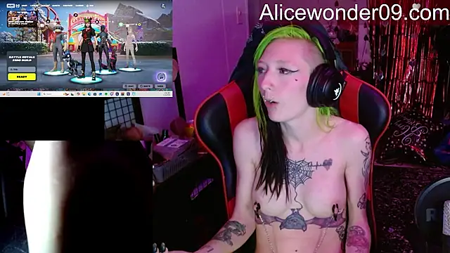 alicewonder09's cam snapshot