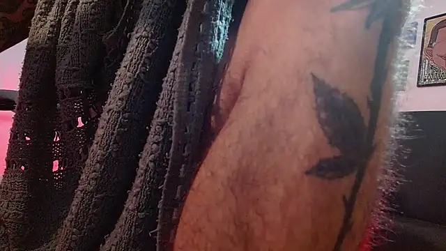 harry_reems1's cam snapshot