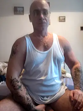 chcem1975's cam snapshot