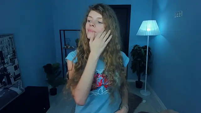 RayaNenlia's cam snapshot