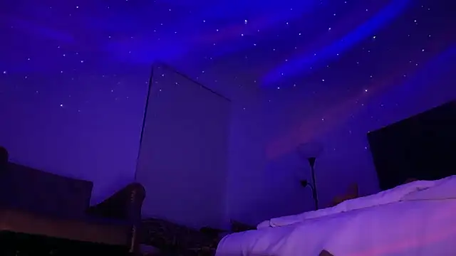 miasecretx's cam snapshot