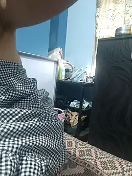 Koziekylie live sex cam