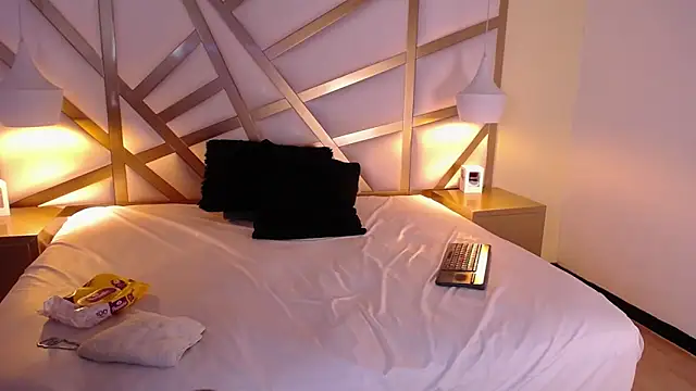 Ethan_Greys's cam snapshot