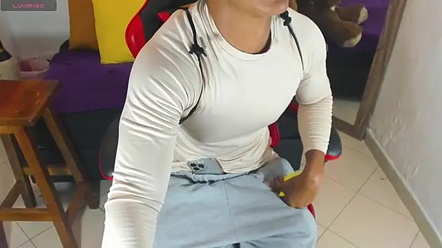 noah_sthone live sex cam