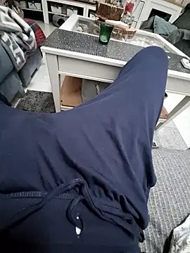 Vintermelon2 live sex cam