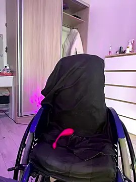 MiniSophiaa live sex cam