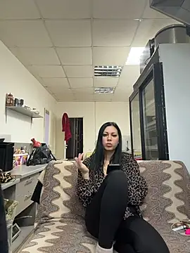 _Mila_Love's cam snapshot