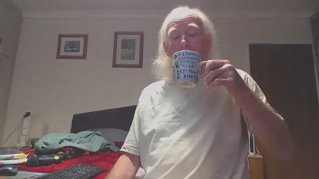 WaverlyKernow live sex cam