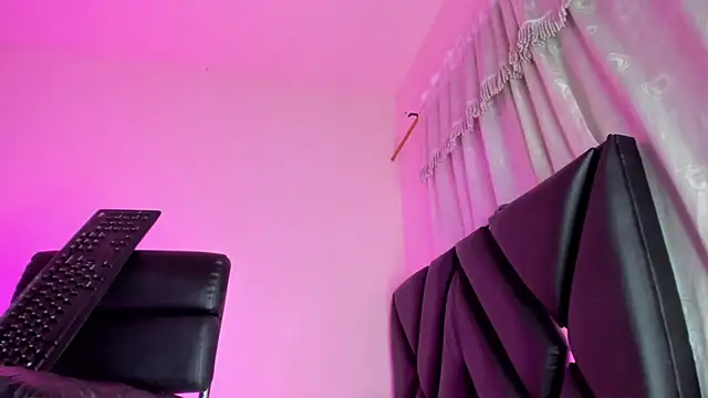 stephany_doll_ live sex cam