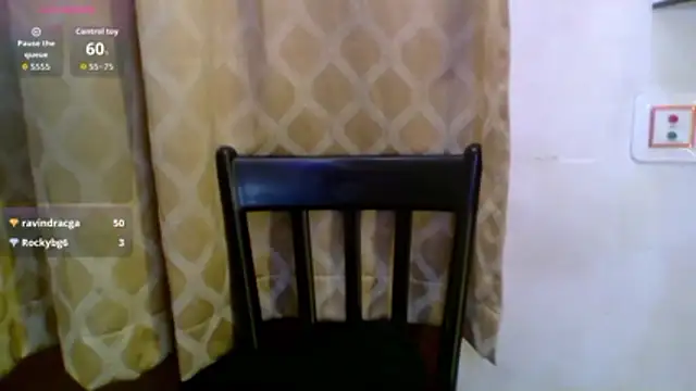 Teekhi_mirchii's cam snapshot