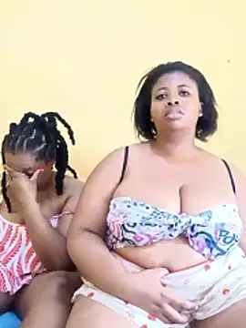 Prettyboobiesx live sex cam