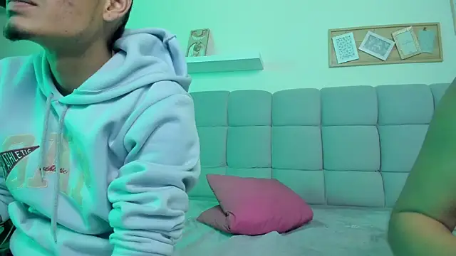 Ela_Sammy's cam snapshot